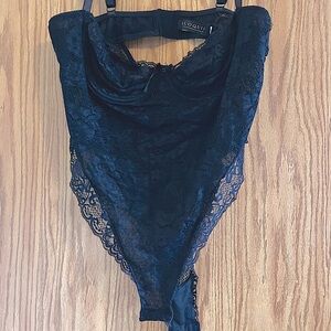 Eloquii Black Lace Underwire Teddy Bodysuit 1XL Short Torso EUC